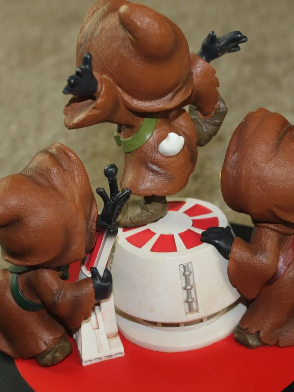 Disney Star Wars Weekends Mike Sullivan Huey Dewey Louie Jawas Figure 8